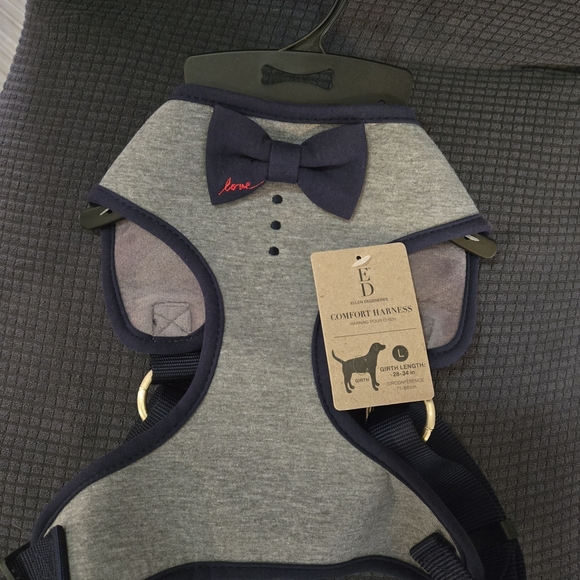 Ellen Degeneres Gray and Black Dog Harness - Picture 1 of 4